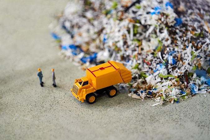リサイクルへの架け橋！産業廃棄物の収集運搬の役割